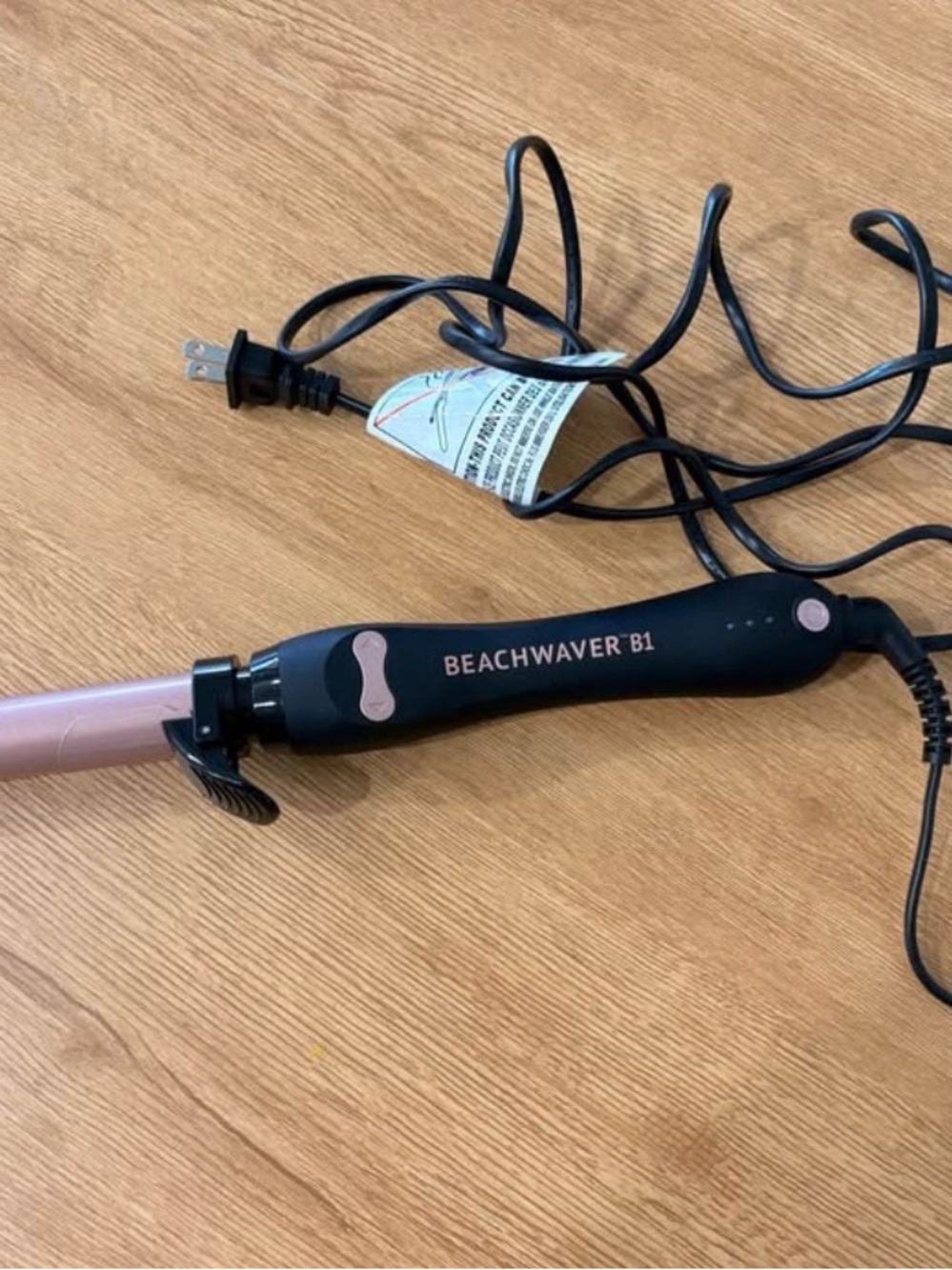 Beachwaver B1 Beach Wave Curling Iron - Black & Pink